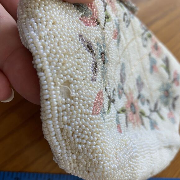 Vintage 50s Ed B. Robinson Micro Bead Handbag Made In France Floral Coquette - Picture 13 of 16